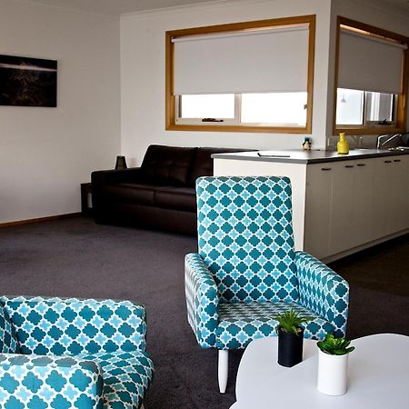 Penguin Beachfront Apartments חדר תמונה