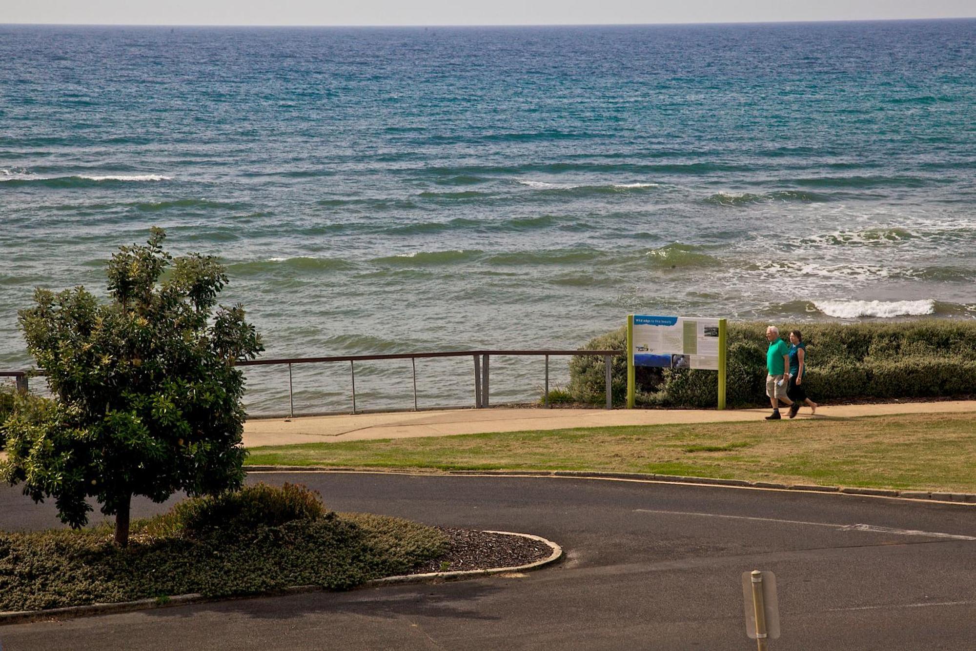 Penguin Beachfront Apartments חדר תמונה
