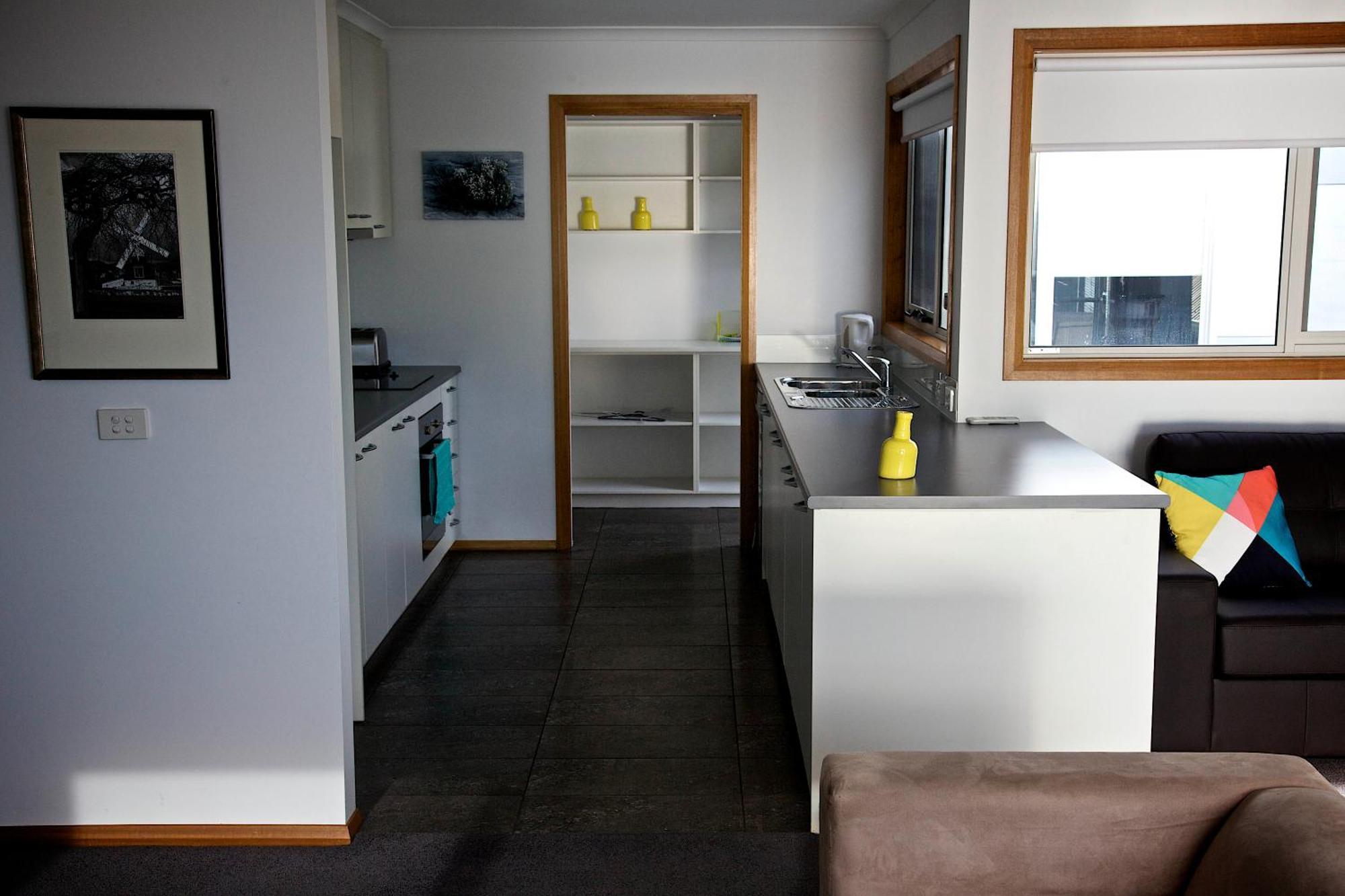 Penguin Beachfront Apartments חדר תמונה